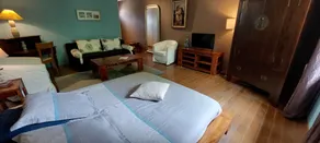 LES LAVANDIERES DE FONTAINE - A - Quarto