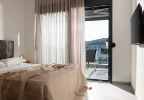 The Black Pearl Villas - Room