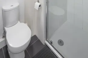 Astor York Hostel - Baño
