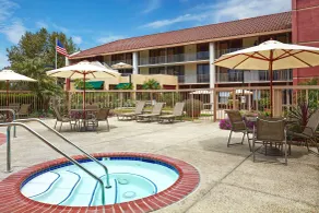 La Quinta by Wyndham Thousand Oaks-Newbury Park - Piscine