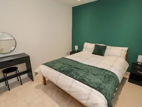 Beckside House - Room