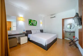 Spazzio Bali Hotel - Room