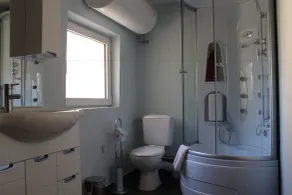Galeria In The Garden - Bathroom