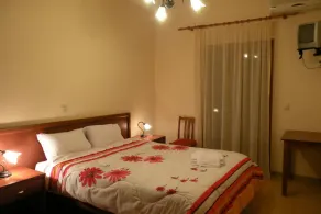 Guesthouse Lithos - Chambre