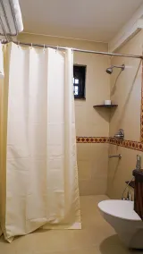 Olive Hotel Alidia Beach Resort by Embassy Group - Salle de bain