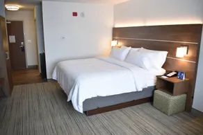 Holiday Inn Express & Suites - Boston South - Randolph by IHG - Chambre