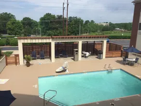 Candlewood Suites - Charlotte - Arrowood by IHG - Piscine