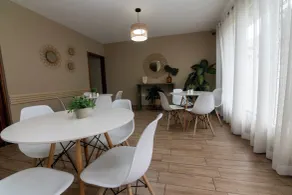 In & Out Hotel - Restaurant