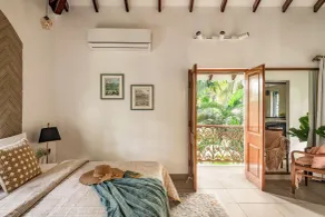 Sanctuary by RÊVE Escapes - Premium 3 BHK Villa Near Morjim Beach - Room