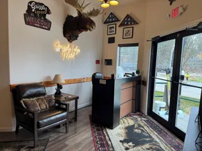Grizzly Lodge Motel - Eingangsbereich