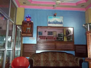 Hotel Ganga Kripa - Sitteområde i lobbyen