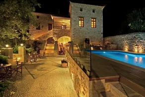 Archontiko Chioti - Pool