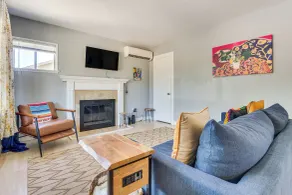 4 Mi to Csusb: Updated Home Near Shops & Eats - Interiør