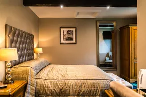 The Mews Hotel - Room