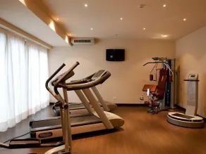 Base Hotel - Gym