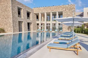 W Costa Navarino - Pool