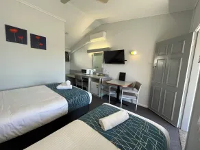 Rest Point Motor Inn - Værelse