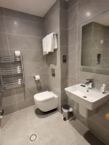 Killarney Heights Hotel - Baño