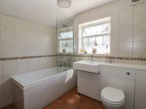 MEGS COTTAGE, admite mascotas, con un jardín en Norwich, Ref 21440 - Baño