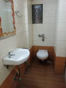 Hotel airport annex - Bathroom
