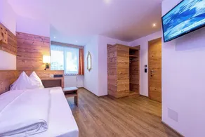 Hotel Garni Siegmundshof - inclusive Joker Card im Sommer - Room