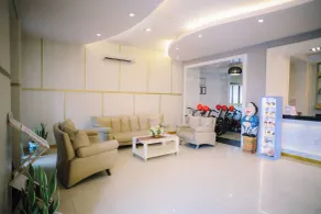 Grand Malioboro Hotel Yogyakarta - Rezeption