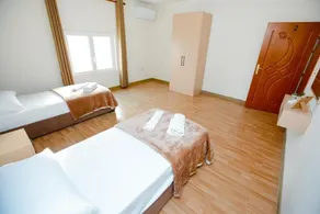 Urban Escape Guesthouse - Room