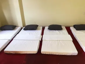 Room in House - Ha Giang Paradise Hostel & Tours - Room