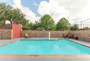 Hawthorn Extended Stay by Wyndham Richardson - Piscine