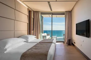 Amathus Residences - Chambre