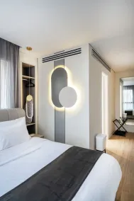 Allenbeach TLV- Adults only - WE HAVE SHELTER - Camera