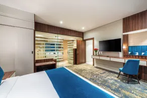 Al Qasr Corniche - Room