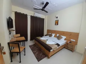 Hotel Krishna Rishikesh - Zimmer