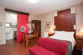 Miles B&B Guest House - Room