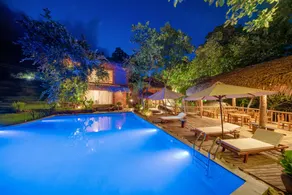 Puluong Luna Resort - Pool