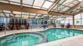 The Kingsley Bloomfield Hills - a DoubleTree by Hilton - Piscina