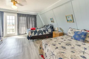 Accès océan + barbecue : maison familiale Surfside Beach - Intérieur
