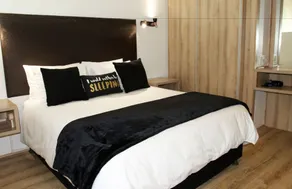 205 New Cumberland - Room