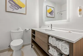 Comfort Inn & Suites River City Decatur - Salle de bain