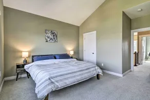 Incredible Oregon Retreat w/ Private Hot Tub! - Interiør