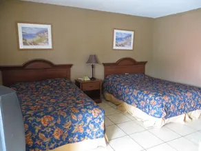 Travel Inn & Suites - Rum