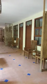 Centro Bajo Hotel & Resto - Room