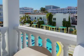 ENDLSS BEACH & DISCO HOTEL IBIZA Adults Only - Utsikt fra rommet