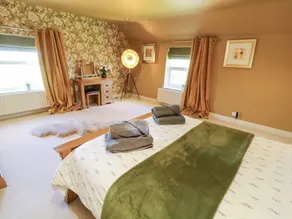 The Granary - Room
