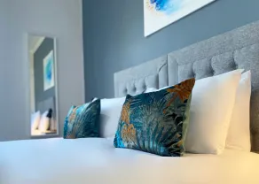 ByEvo 19 Walker - Close to GLA - Perfect Getaway or Working away from Home - Chambre