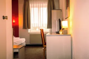 Kulturhotel Hessenland Kassel Innenstadt by stay awesome - Room