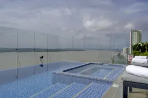 Doubletree By Hilton Guayaquil - Pool