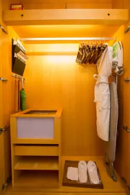 Courtyard by Marriott Hangzhou Qianjiang - Room