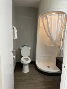 Motel 6-Jacksonville, FL - Orange Park - Bathroom