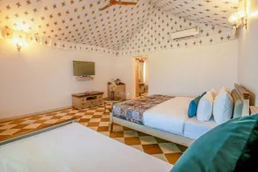 Marugarh Camp and Resort Jaisalmer - Zimmer